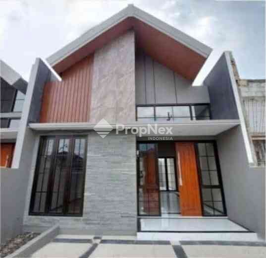 GRESS Rumah Jelidro Lapangan Barat (MSY)